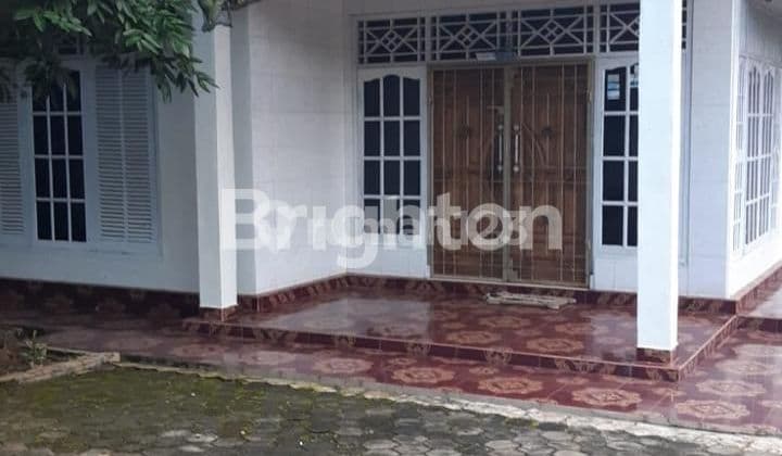 Dijual Rumah Kota Bumi
