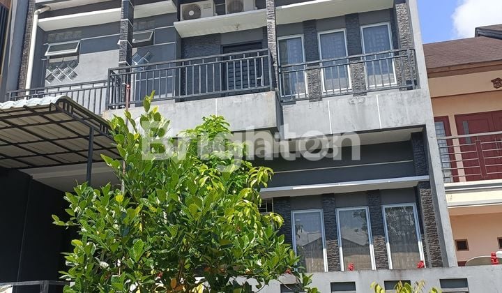 RUMAH CANTIK 2 LANTAI SIAP HUNI LENGKAP FURNISHED