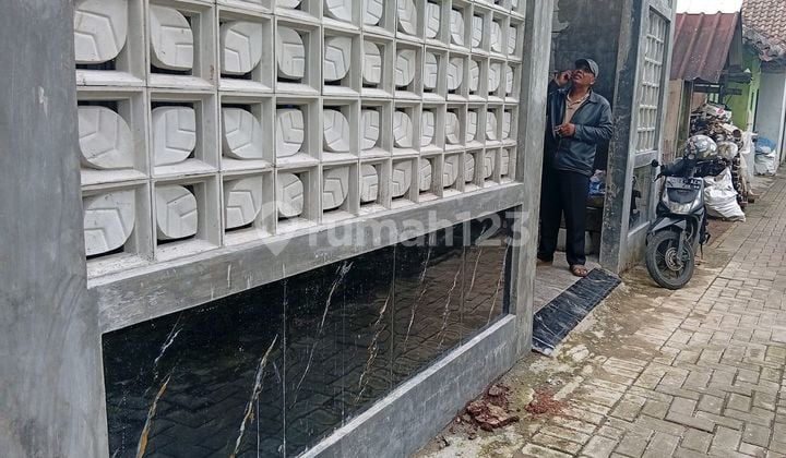 Rumah 2 Lantai Srigading,Randuagung Tajinan Kab Malang
