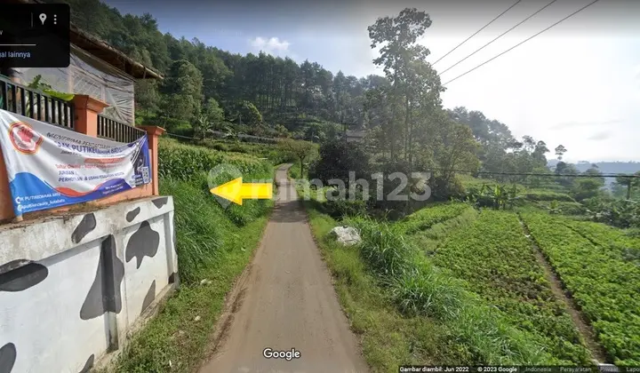 Cheap land in Gunungsari, Bumiaji, Batu for sale. Quick sale, B.U, mountain view.