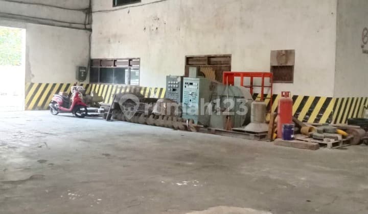 Gudang Siap Pakai Nol Jalan Raya Mojokerto