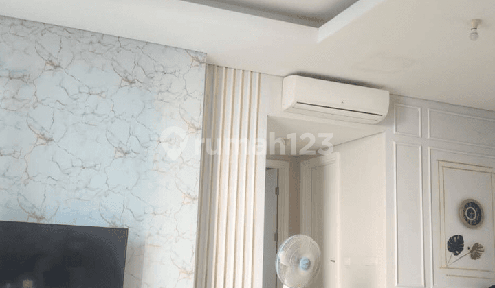 For Sale/For Rent Voila Ciputra Apartment Semi-private & With Elevator