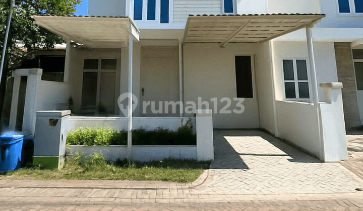 FOR SALE LIKE NEW RENOVATED 2-STORY HOUSE WITH SHM, TPR, SEMI-FURNISHED