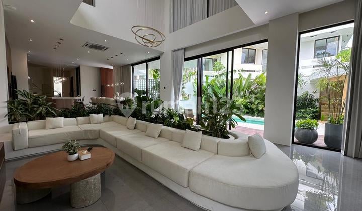 Ready Unit Villa Cantik Fully Furnished Location Kuta Badung