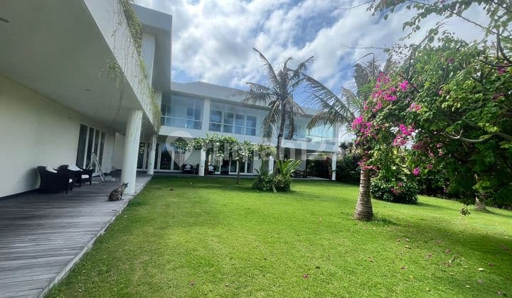 villa mewah beachfront fully furnished ketewel gianyar bali