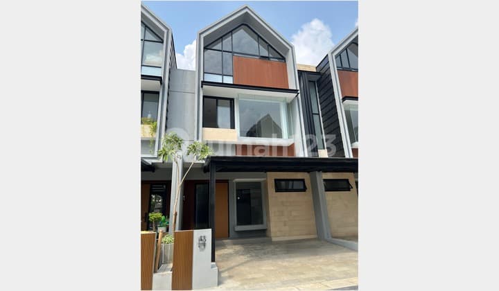 Dijual Rumah 3 Lantai di Bali Resort Tangerang , Sepatan ~ Mauk