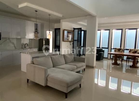 Rumah Baru Furnished Siap Huni di Giri Loka BSD, Tangerang Selatan
