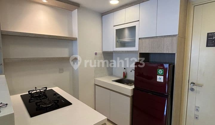 Mtown Serpong Apartment 2 BR Semi Furnished Pool View