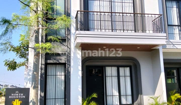 Affordable Luxury Modern Style House