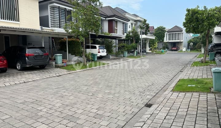 Hunian Exclusife Graha Natura Dekat Taman Dan Lake