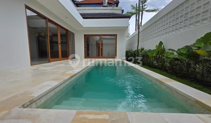 Leashold Modern Villa Sanur 3 BR Jln Batu Sari