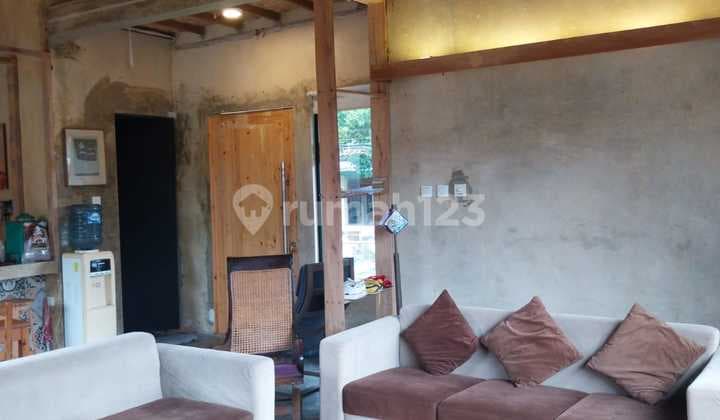 Dijual Rumah bernuansa Villa di Kampung Sasak