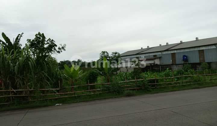 Strategic Land for Industry at Ranca Iyuh Location, South Tangerang, Negotiable Price.