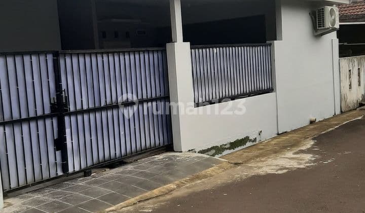 Dijual Rumah di Villa Dago Tol Serua - Ciputat