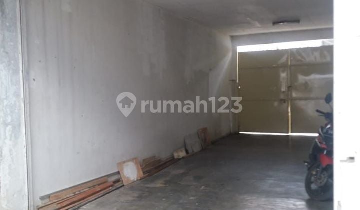 Rumah Pinggir Jalan Pusat Kota Bisa Jadikan Kantor