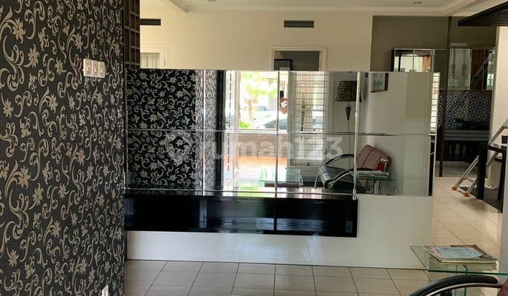 Simple Minimalist House in KBP Fully Furnished