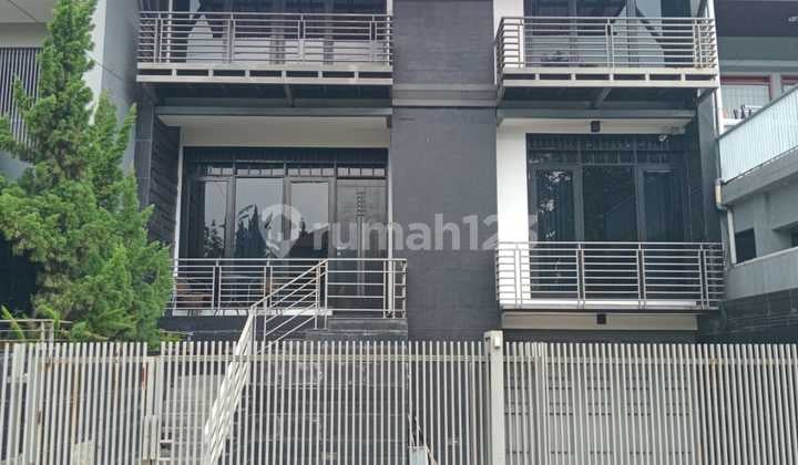 Dijual Rumah Modern Siap Huni Daerah Bandung Utara