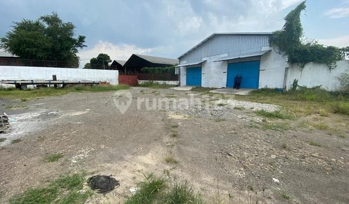 Sewa Tanah + Gudang Kaligawe Semarang Akses Mudah 1540.0 M² Parkir Luas Akses Mudah Kawasan Industri Pabrik