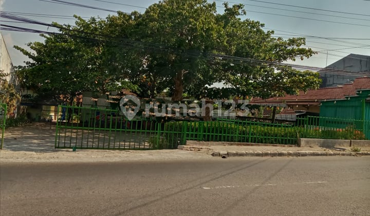 Rumah Ruko Resto Gudang Luas 2500/400 M Lebar 40 Ungaran Semarang Jawa Tengah Rumah Ruko Resto Gudang Luas 2500/400 M Lebar 40 Ungaran Semarang Jawa Tengah