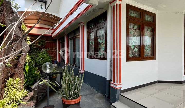 Spacious Luxury House 340/600 M² 7 Bedrooms 2.5 Floors North Semarang Shm