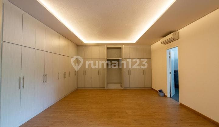 Rumah Mewah Elit Sewa/Kontrak Gajah Mungkur, Semarang Kota Atas Candi Golf, Candisari, Papandayan