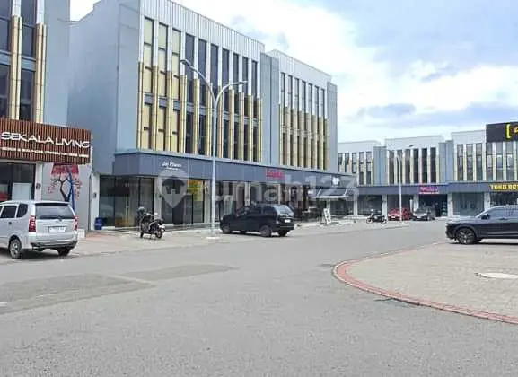 For Sale: Strategic Position Shop House in Tourism City
