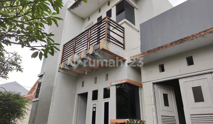 COMFORTABLE, QUIET, COOL HOUSE IN CIWARUGA, GEGERKALONG WING