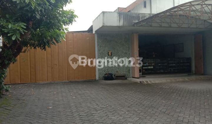 Rumah Asri Tengah Kota Dekat Ke Mana Mana