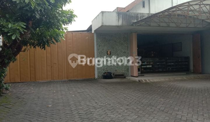 Rumah Asri Tengah Kota Dekat Ke Mana Mana