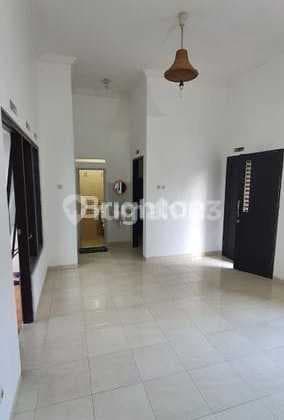 Small Villa at Tidar Peak Near Machung