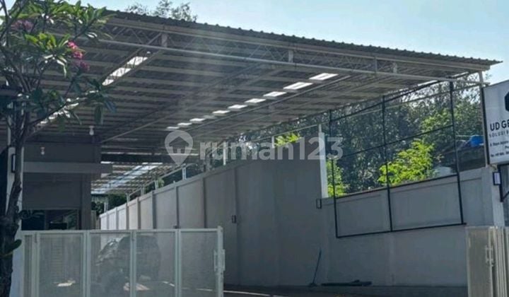 Gudang Tepi Jalan Semarang- Jepara Siap Pakai