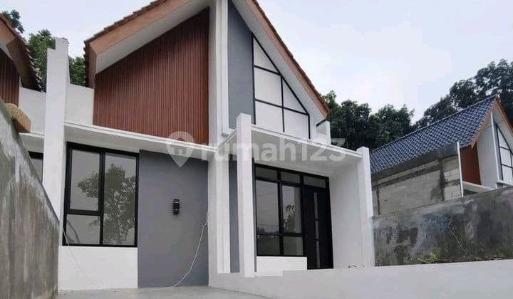 Rumah Nyaman Dekat Kampus Unes