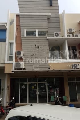 Jual Ruko Lokasi Strtegis Di Boulevard Perum Graha Padma,semarang