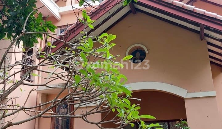 Rumah Bagus 2lt Siap Huni Dkt Undip Tembalang.