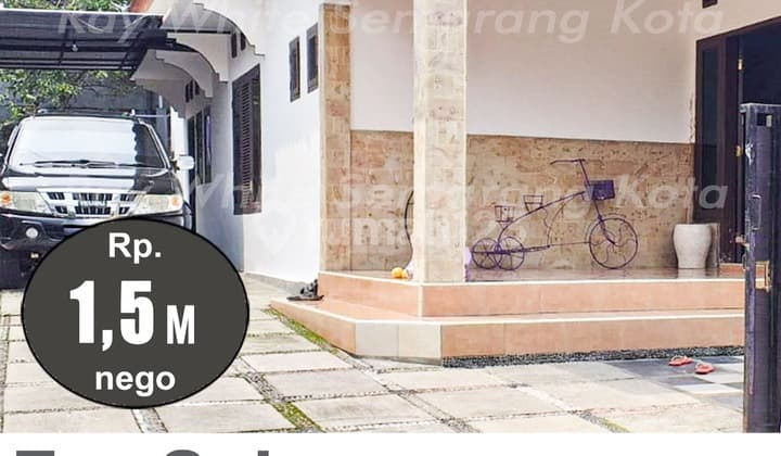 For Sale: Villa-Style Home 359 M² In West Ungaran