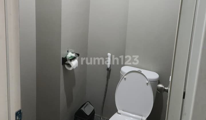 Ruko 3 Lantai Fully Furnished di Bekasi Timur
