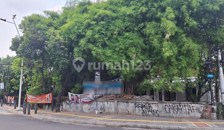 Rumah Tua Hanya 50 Jt/M² di Cokroaminoto Menteng Jakarta Pusat