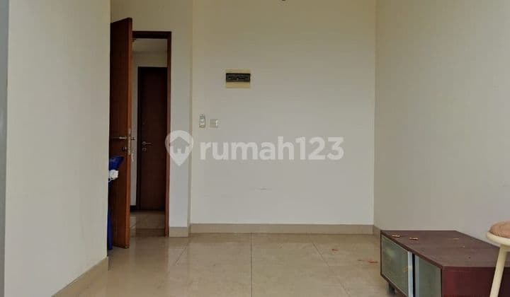 Dijual Apartemen Maple Park Bagus