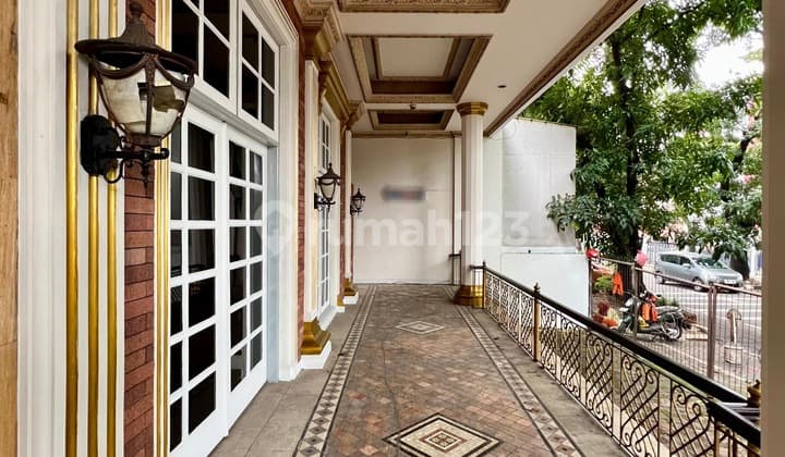 Rumah Mewah Dijal Komersil Dijual Kawasan Senopati Gunawarman