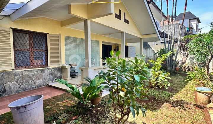 Rumah dijual cepat 1 lantai kawasan senopati kebayoran baru