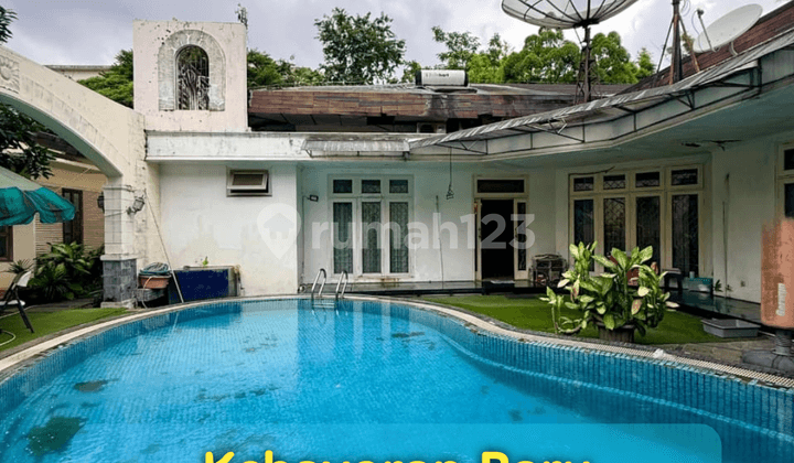 House for Sale Fast Prime Area Kebayoran Baru Near Senopati