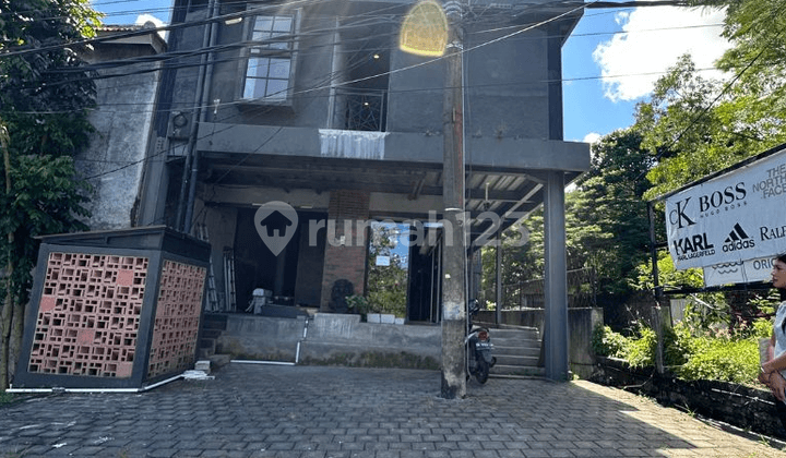 Ruko Factory Outlet in Uluwatu, Ungasan, Badung
