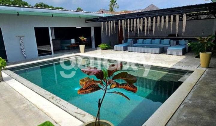 LEASEHOLD VILLA GAYA MINIMALIS DI RAYA ULUWATU TEMU PECATU BADUNG, BALI