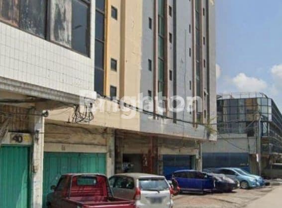 Murah Ruko Komersial 4 Lantai Sudirman Pekanbaru