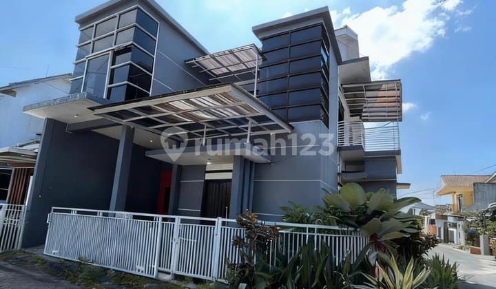 Rumah di Area Soekarno Hatta Malang Dekat Universitas Brawijaya