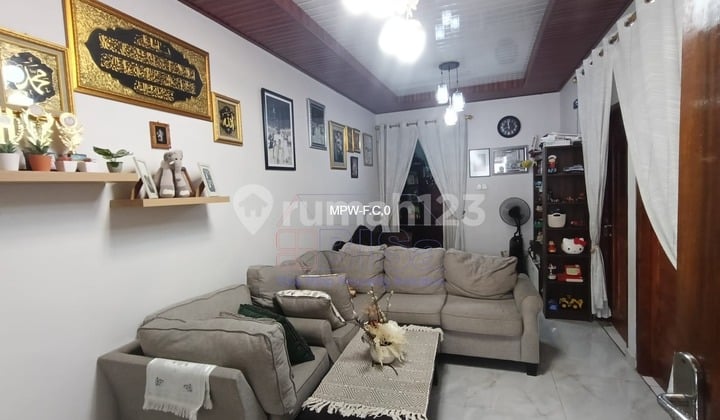 For Sale 1 Unit Fully Furnished Hook House Batam City Block A8-12 In Legenda Bali