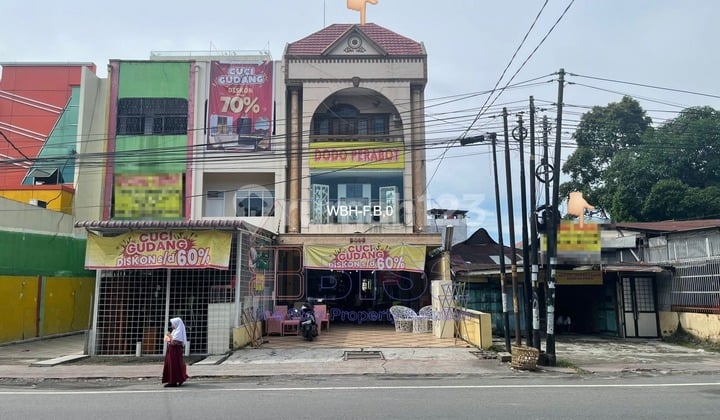 Dijual Ruko di Jl. Jendral Gatot Subroto A, Medan