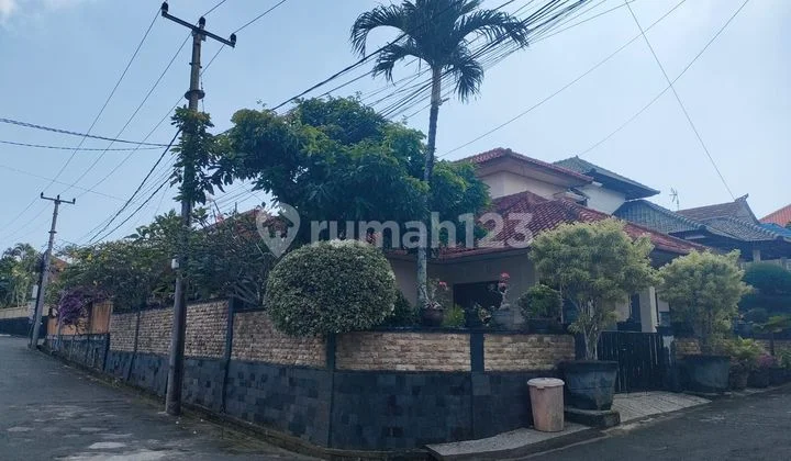 Rumah 2 Lantai Taman Luas Di Nusa Dua Ho
