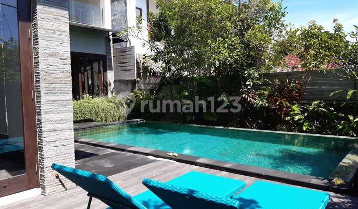 Siap Huni Rumah Full Furnish View Laut di Ungasan Ic