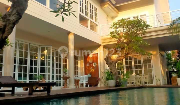 Dijual Villa Private Pool View Sunrise Dan Sunset Di Kerobokan Ho